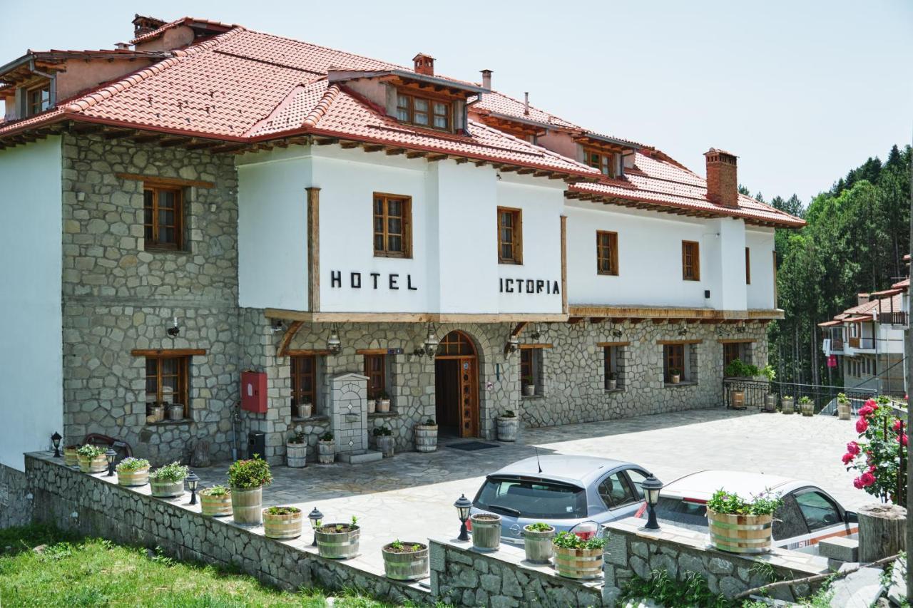 מצובון Hotel Victoria מראה חיצוני תמונה