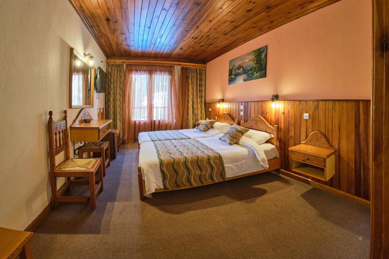 מצובון Hotel Victoria מראה חיצוני תמונה